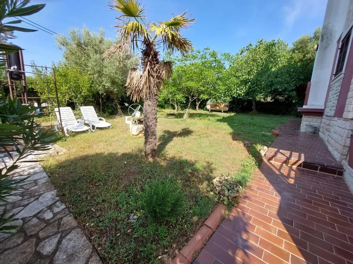 Apartment Garden Premantura Croatia