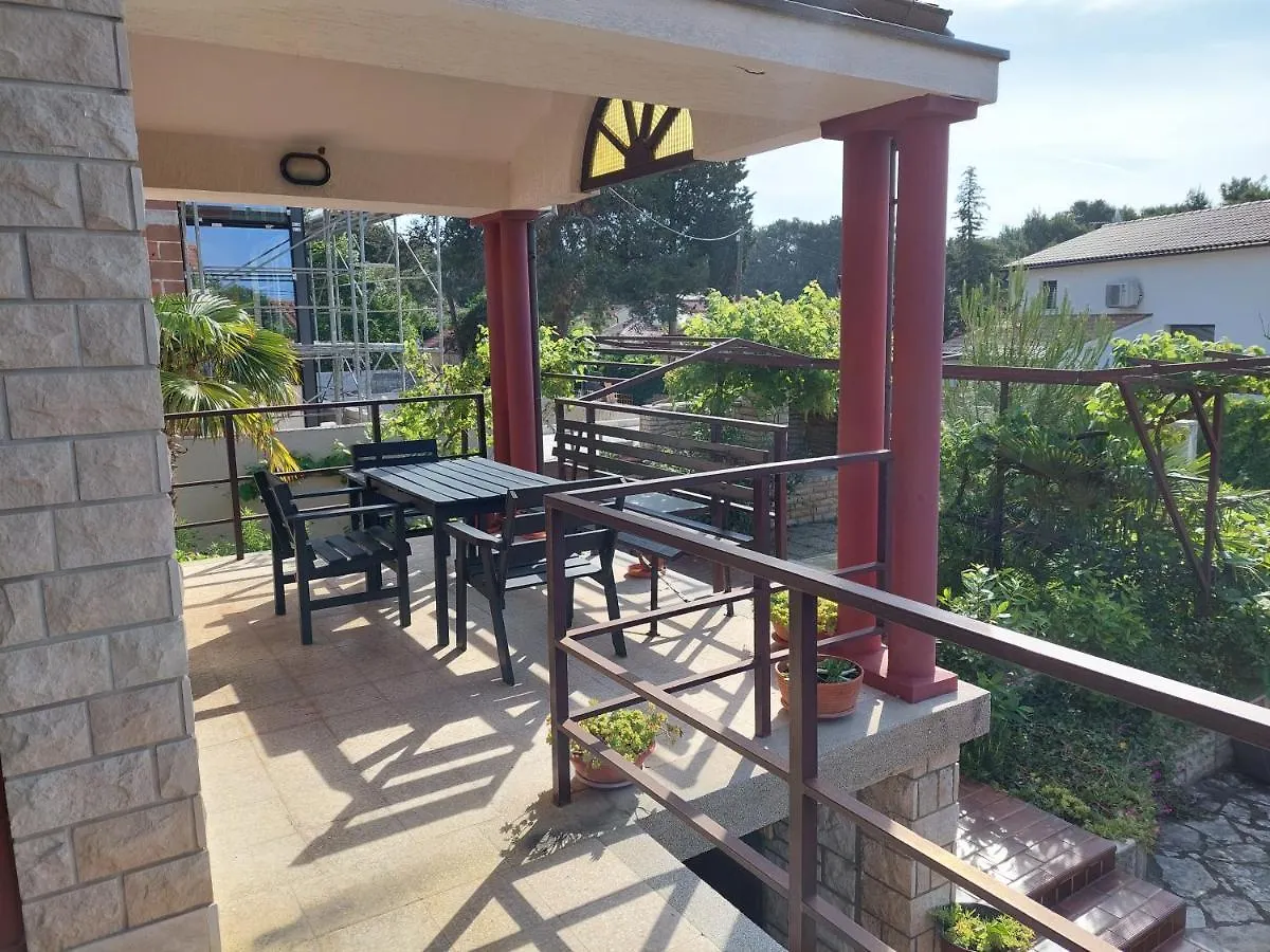 Apartment Garden Premantura Croatia