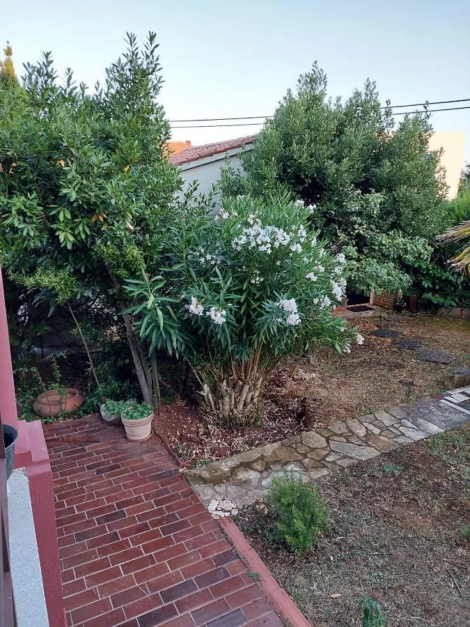 Apartment Garden Premantura